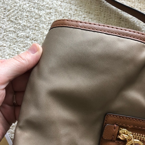 Michael Kors Tote Purse - Picture 3 of 10